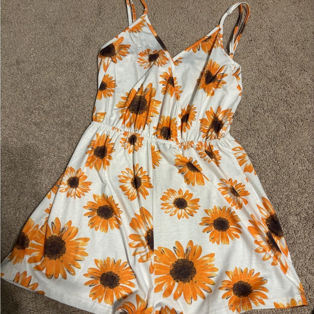 SHEIN sunflower romper size xs